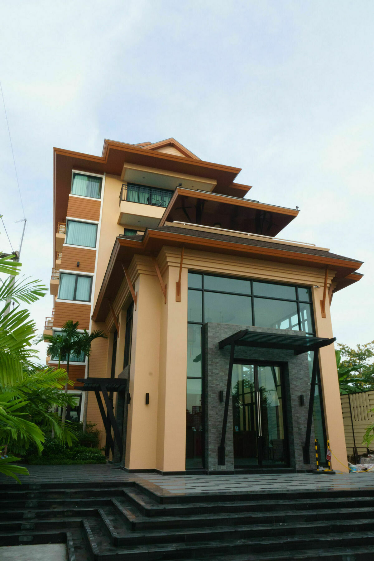 Visa Hotel Hua Hin - Sha Plus Bagian luar foto